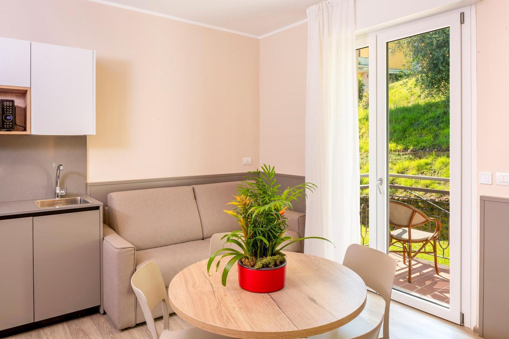 Aparthotel Panorama Costermano sul Garda