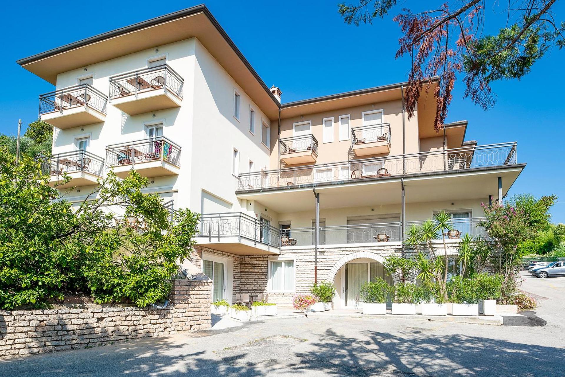 Aparthotel Panorama 3*