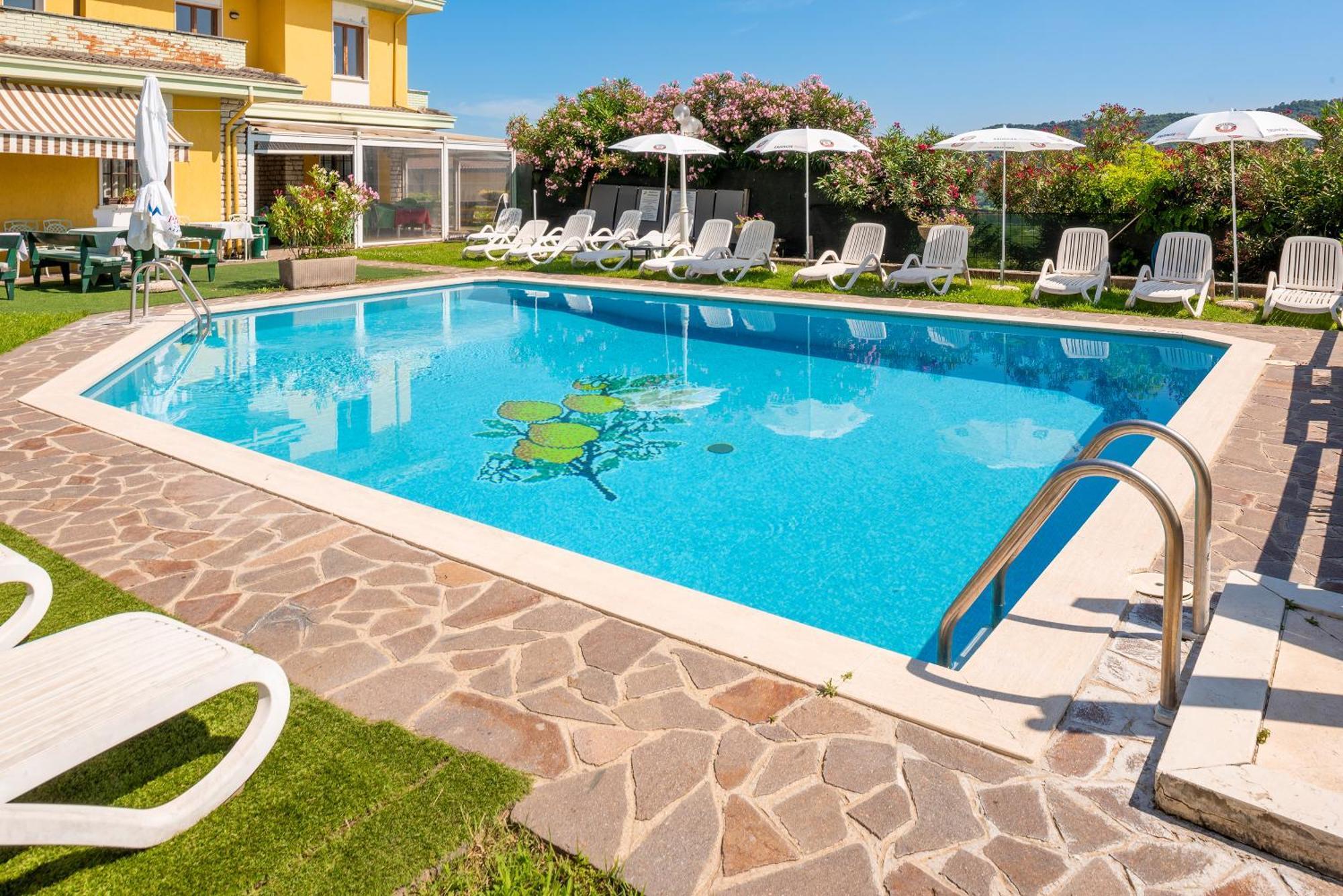 Aparthotel Panorama Costermano sul Garda